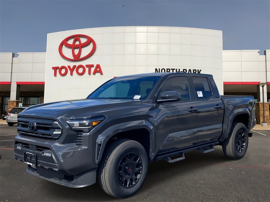 2025 Toyota Tacoma SR5's photo