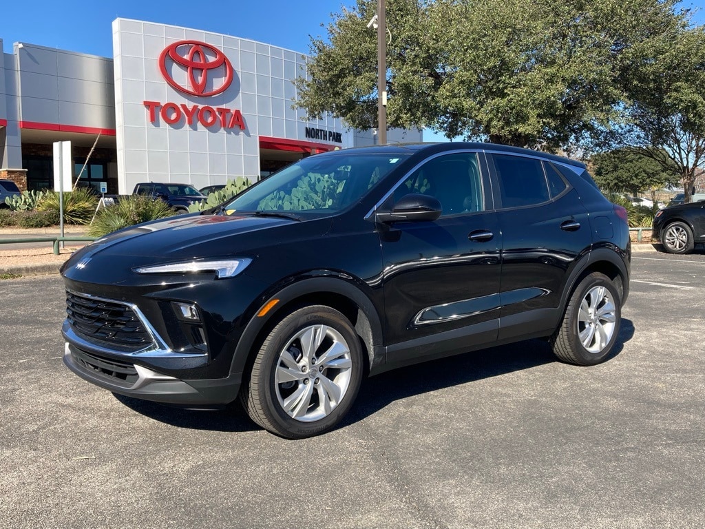 2025 Buick Encore GX Preferred's photo