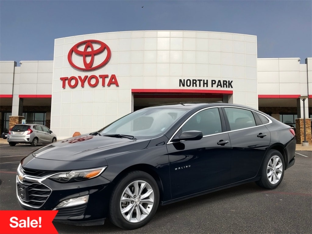 Used 2025 Chevrolet Malibu LT Sedan