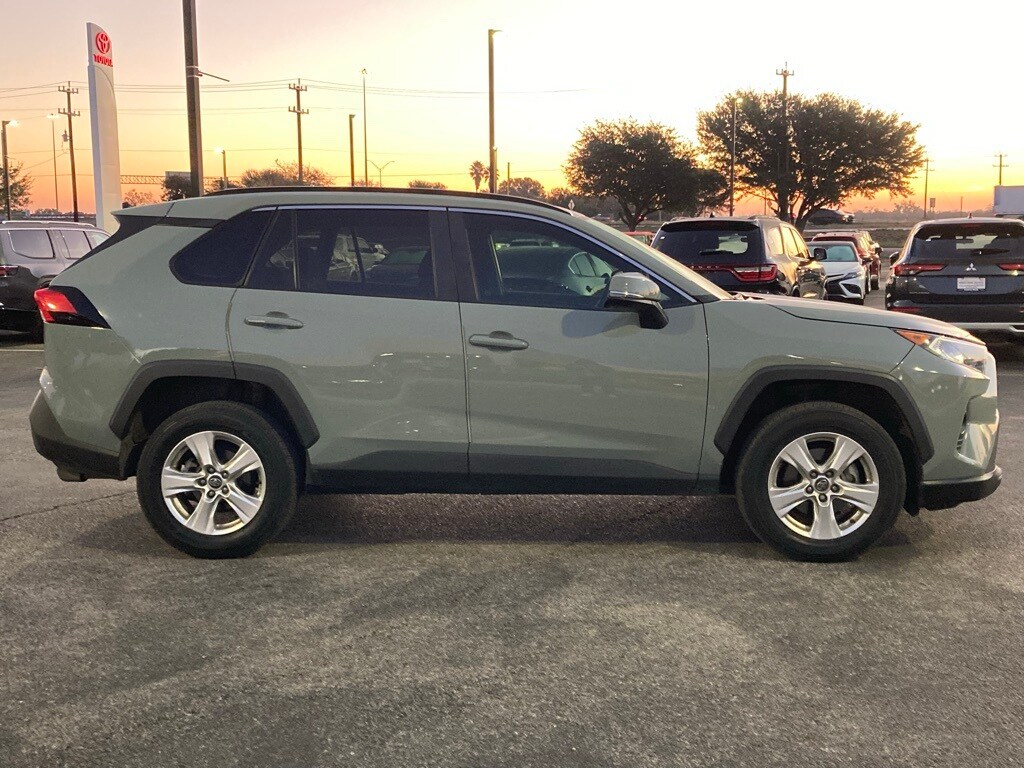 Used 2020 Toyota RAV4 XLE SUV