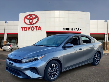 2024 Kia Forte LXS Sedan