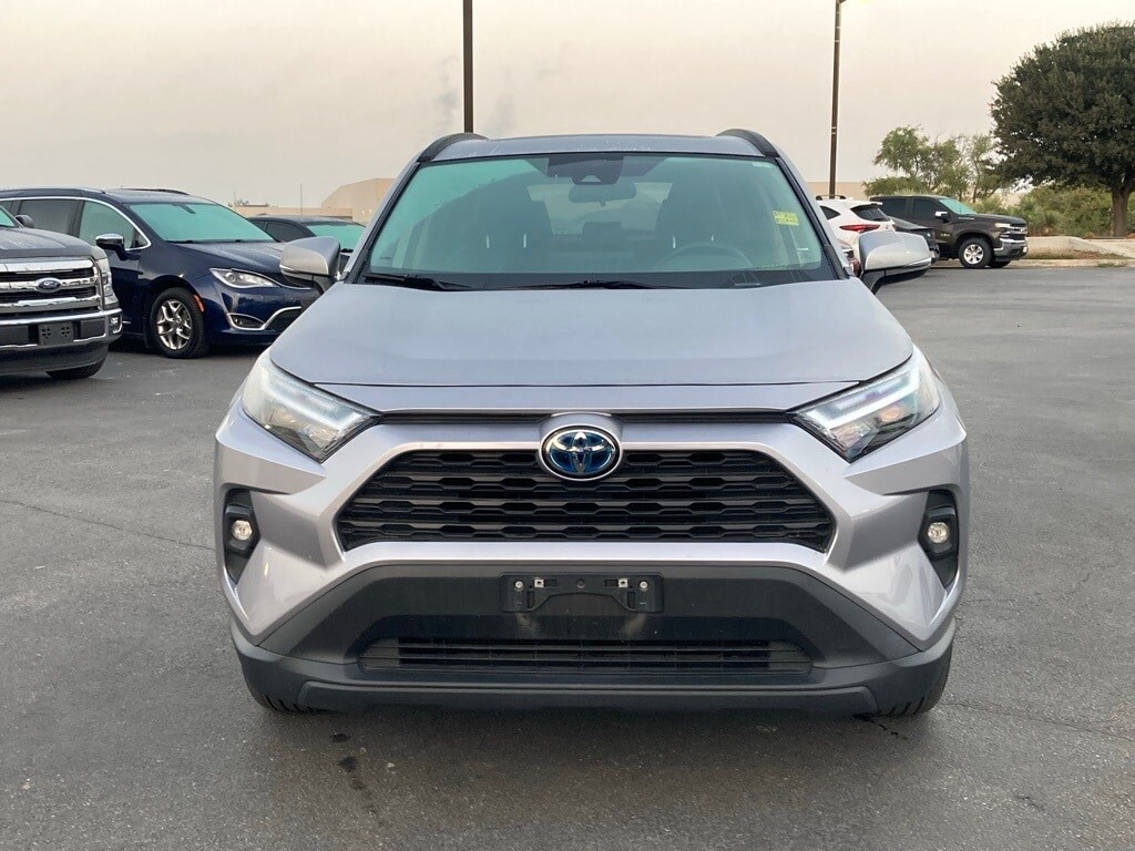 2022 Toyota RAV4 Hybrid XLE Premium photo 2