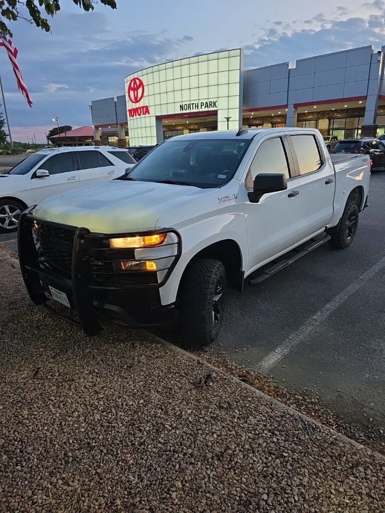 2021 Chevrolet Silverado 1500 Custom Trail Boss photo 3