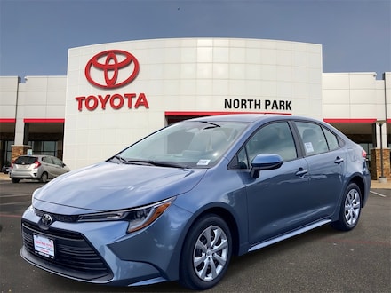2025 Toyota Corolla LE Sedan
