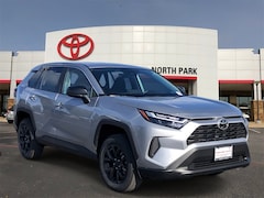 2025 Toyota RAV4 LE SUV