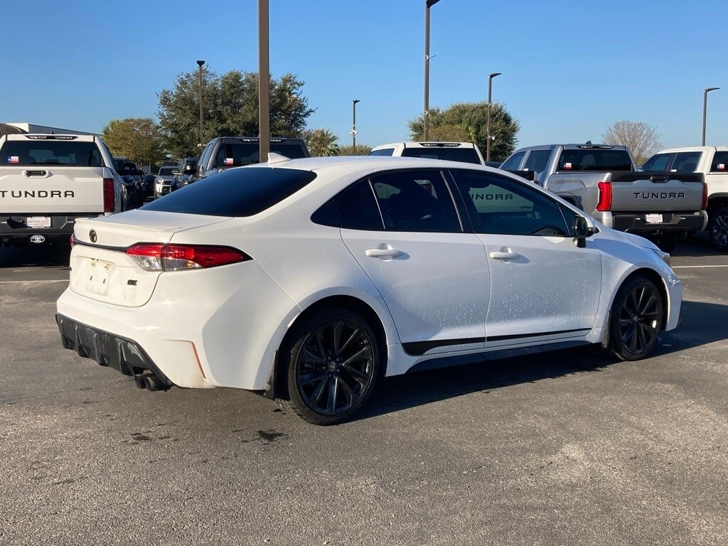 2023 Toyota Corolla SE photo 4