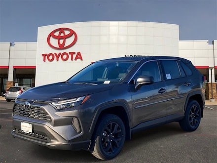 2025 Toyota RAV4 LE SUV