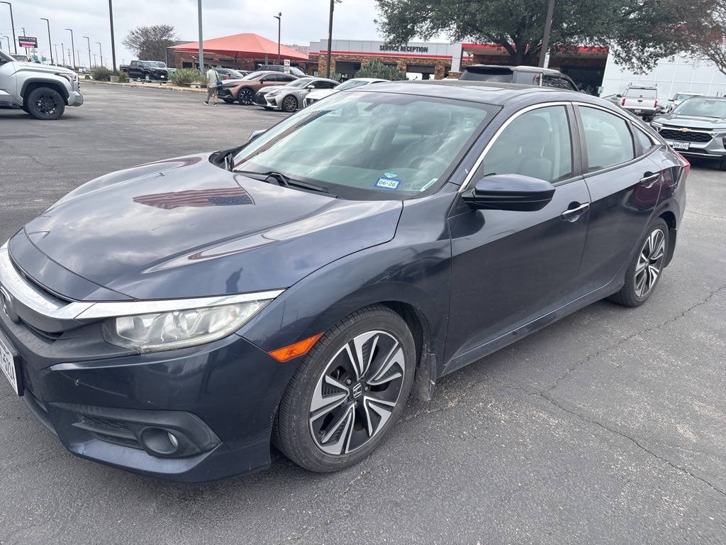 2017 Honda Civic EX-T's photo