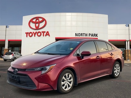 2025 Toyota Corolla LE Sedan