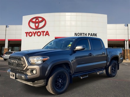 2022 Toyota Tacoma SR5 Truck