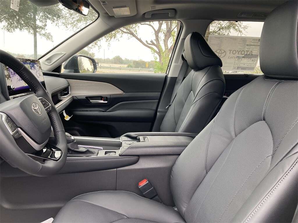 New 2026 Toyota Grand Highlander Limited SUV