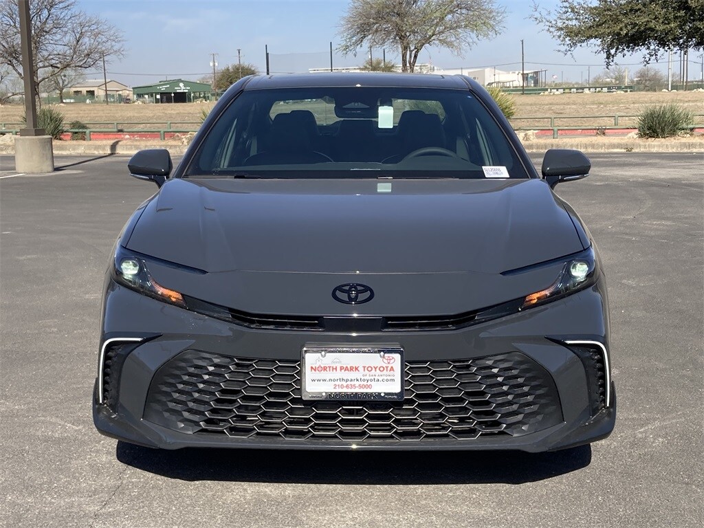2026 Toyota Camry SE photo 2