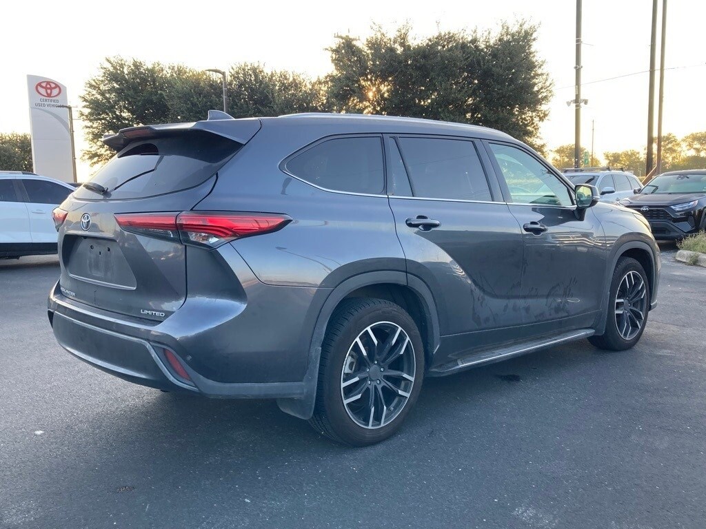 2020 Toyota Highlander Limited photo 4