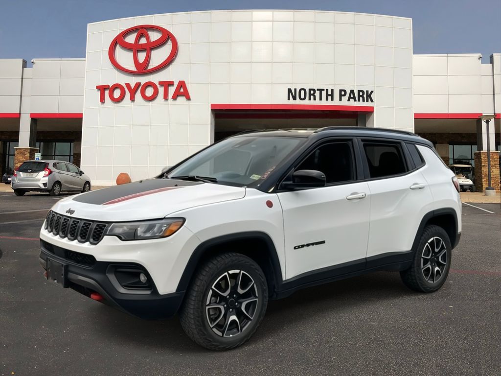 2025 Jeep Compass Trailhawk