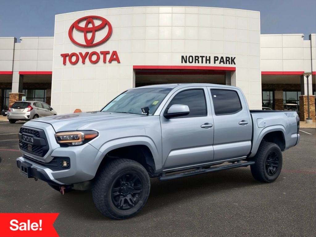 2022 Toyota Tacoma Truck 