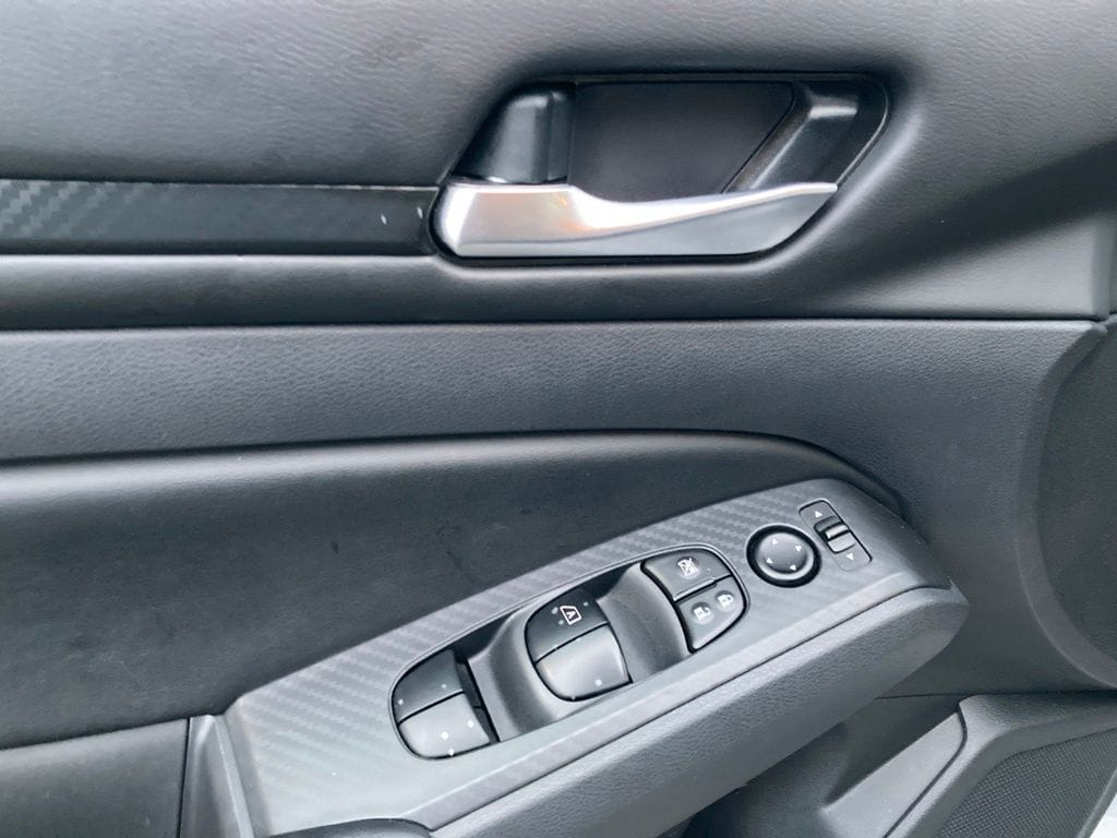 2025 Nissan Altima SV - Photo 12