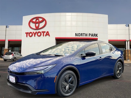 2026 Toyota Prius LE Hatchback