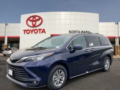 2026 Toyota Sienna XLE 8 Passenger Van Passenger Van