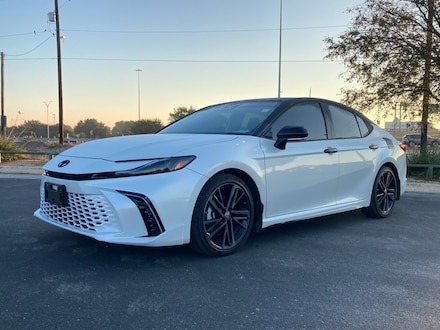 2025 Toyota Camry XSE Sedan