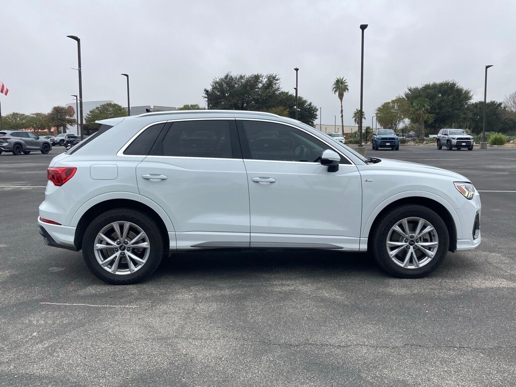 Used 2024 Audi Q3 Premium SUV