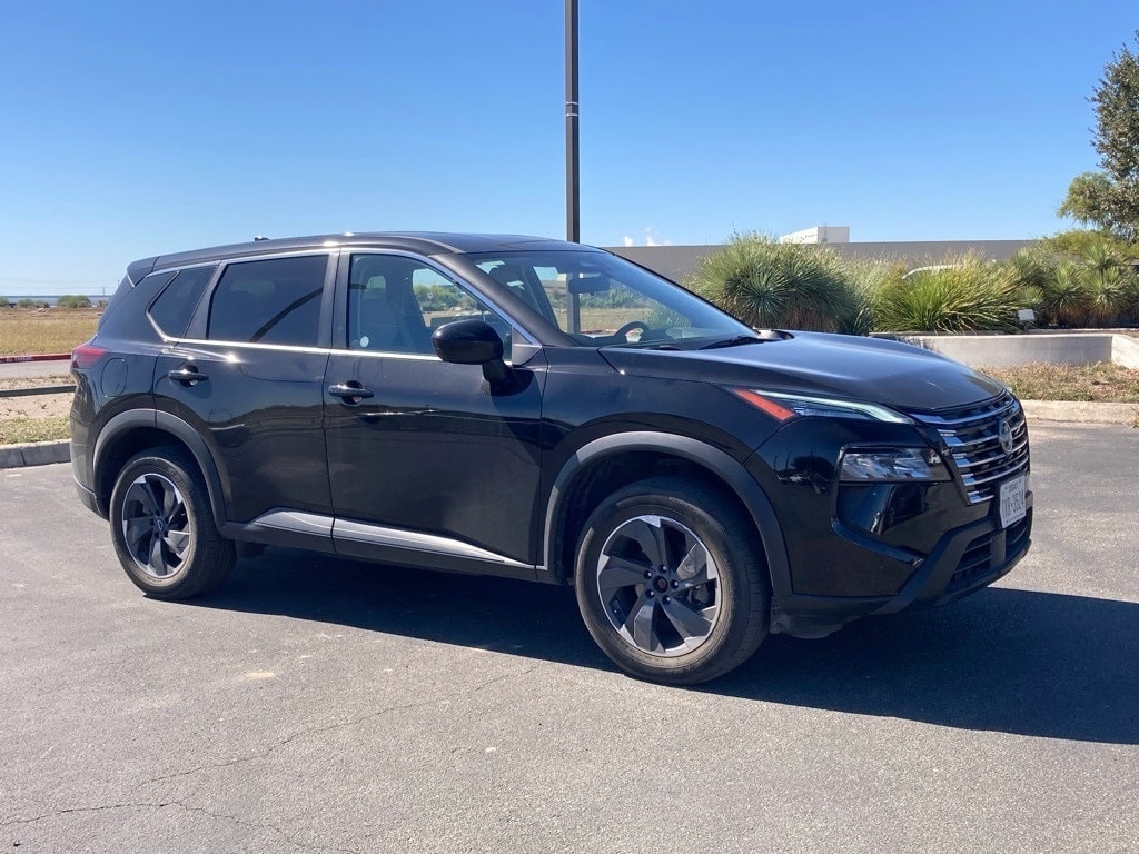 Used 2024 Nissan Rogue SV SUV