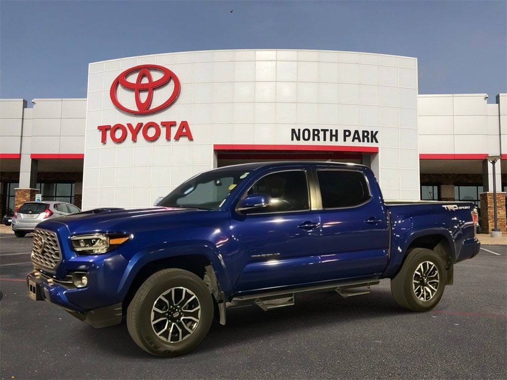 2022 Toyota Tacoma TRD Sport's photo