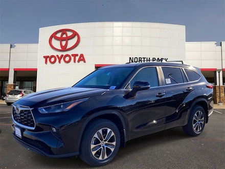 2026 Toyota Highlander XLE SUV