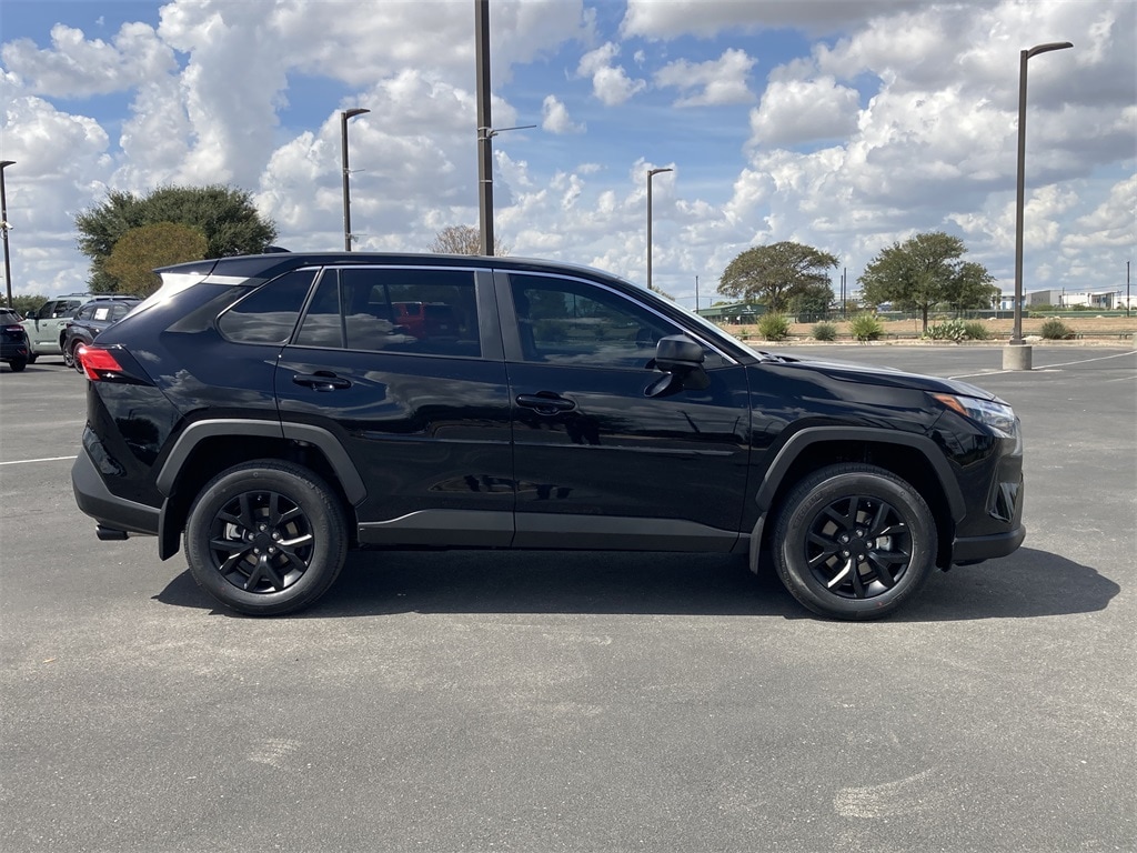 New 2025 Toyota RAV4 LE SUV