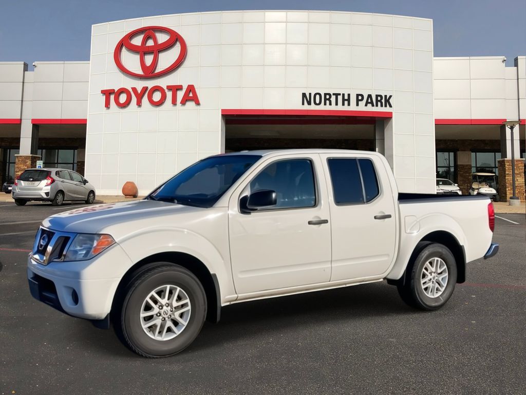 2018 Nissan Frontier 4.0 SV Crew Cab 4X4 AT SWB's photo