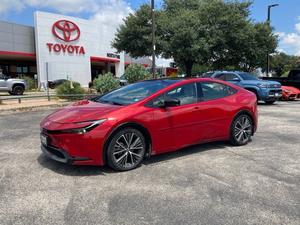 2023 Toyota Prius Limited FWD's photo