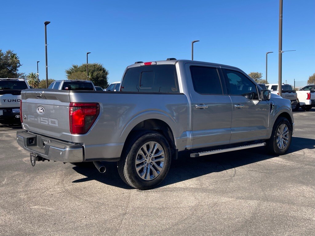 2024 Ford F-150 XLT photo 4