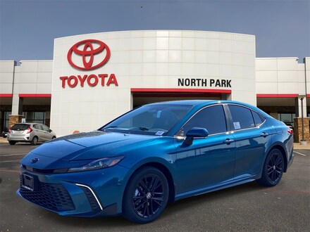 2026 Toyota Camry SE Sedan