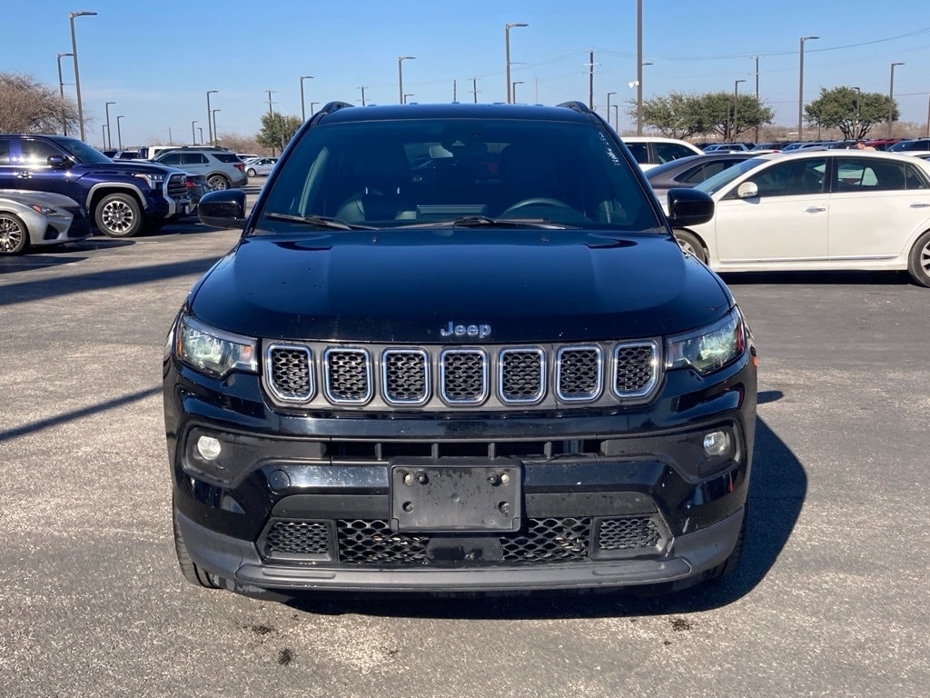 Used 2024 Jeep Compass Latitude SUV