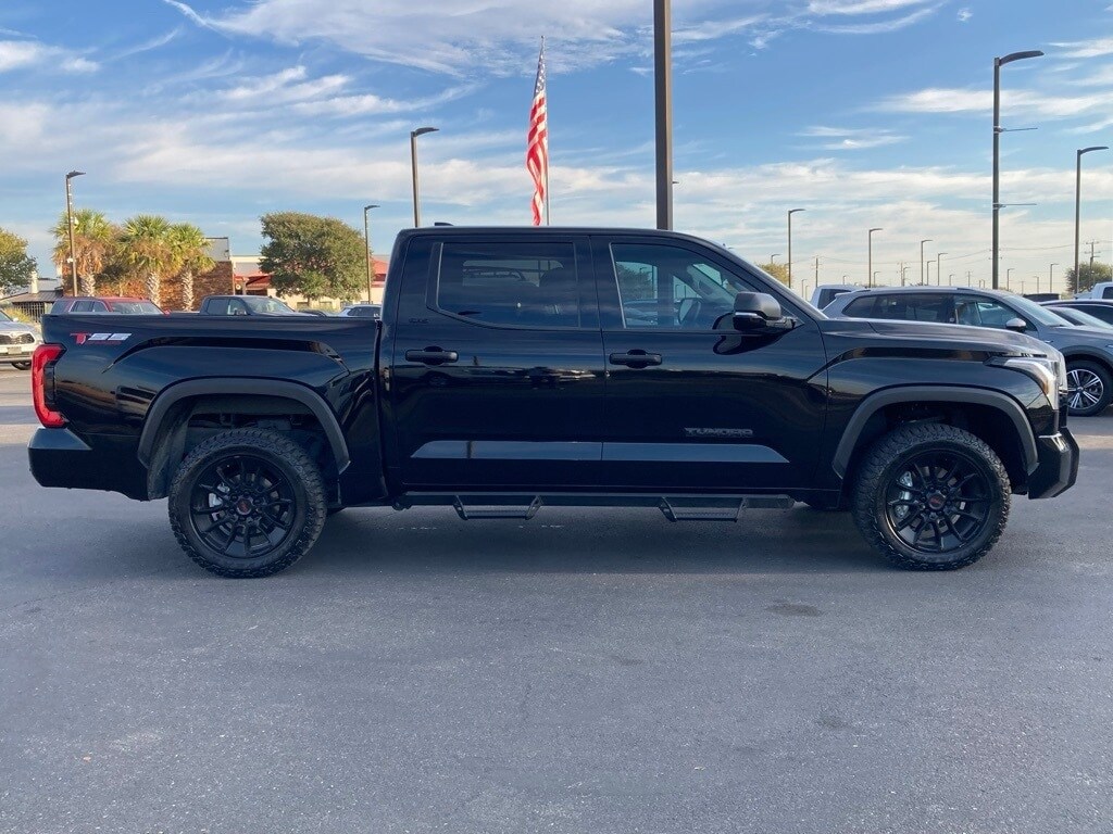 2023 Toyota Tundra SR5 photo 3