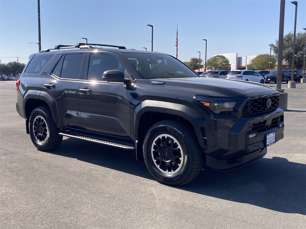 2025 Toyota 4Runner TRD Premium photo 3