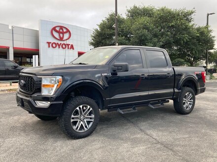 2022 Ford F-150 XL Truck