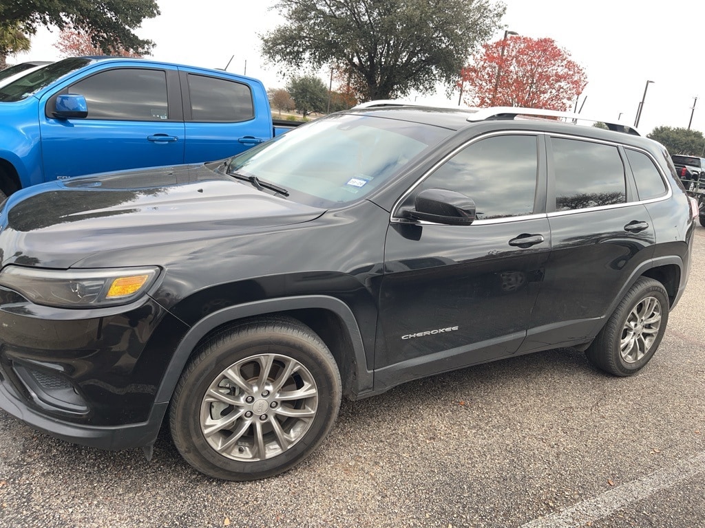 2021 Jeep Cherokee Latitude Lux's photo