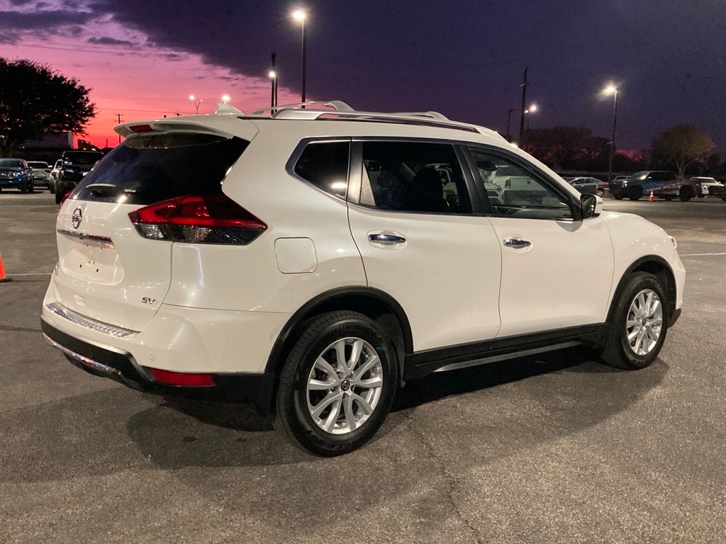 Used 2020 Nissan