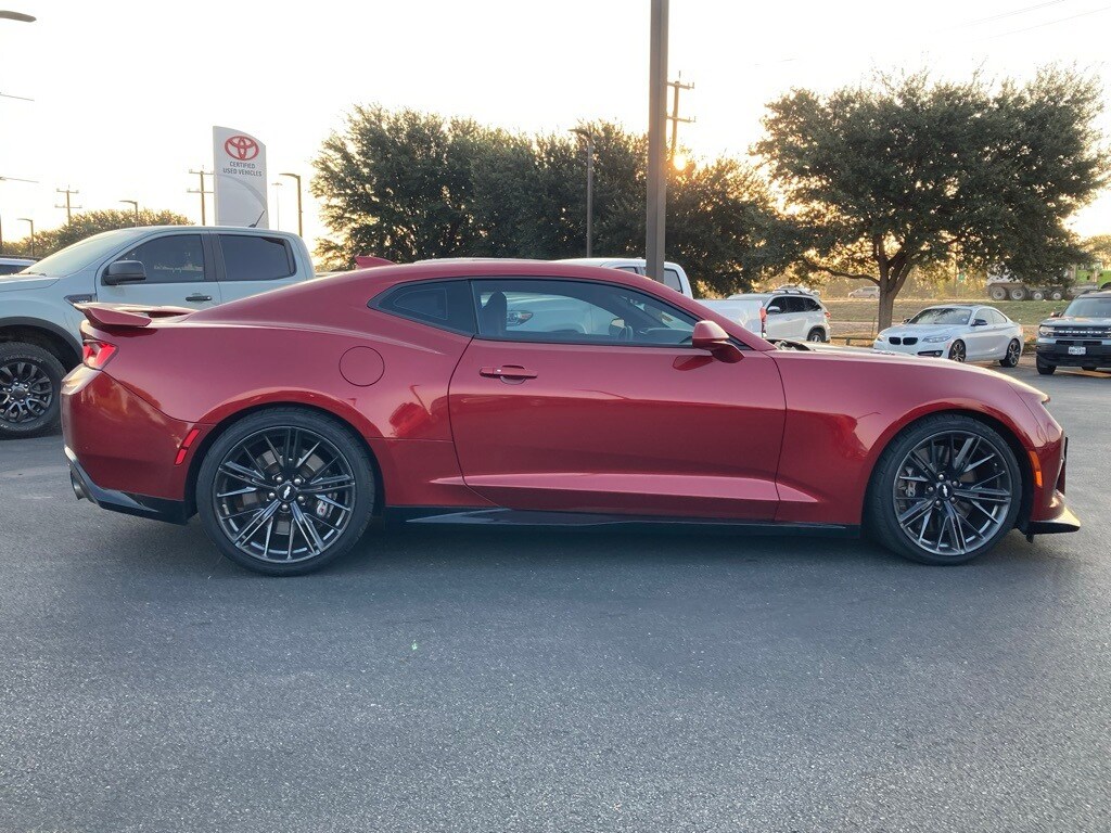 2018 Chevrolet Camaro ZL1 photo 4
