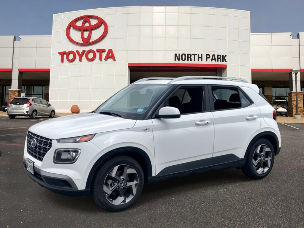 2025 Hyundai Venue SEL