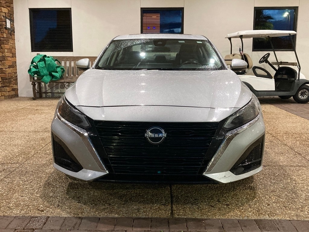 Used 2023 Nissan Altima SL with VIN 1N4BL4EV7PN361840 for sale in San Antonio, TX
