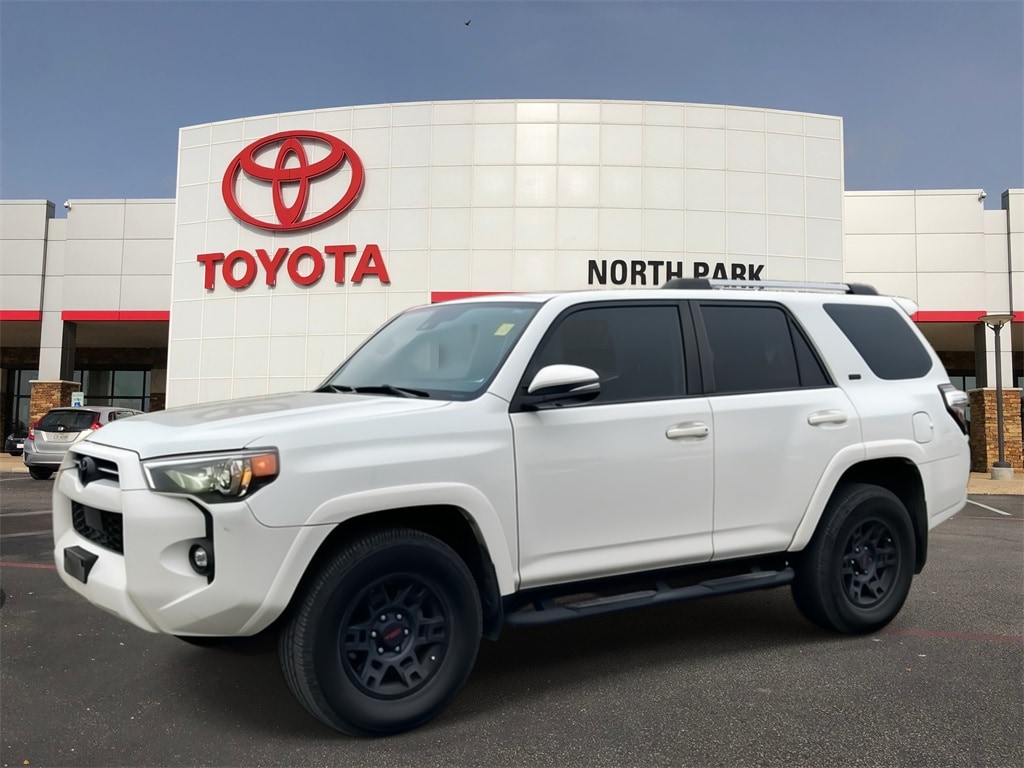 2021 Toyota 4Runner SR5 Premium's photo