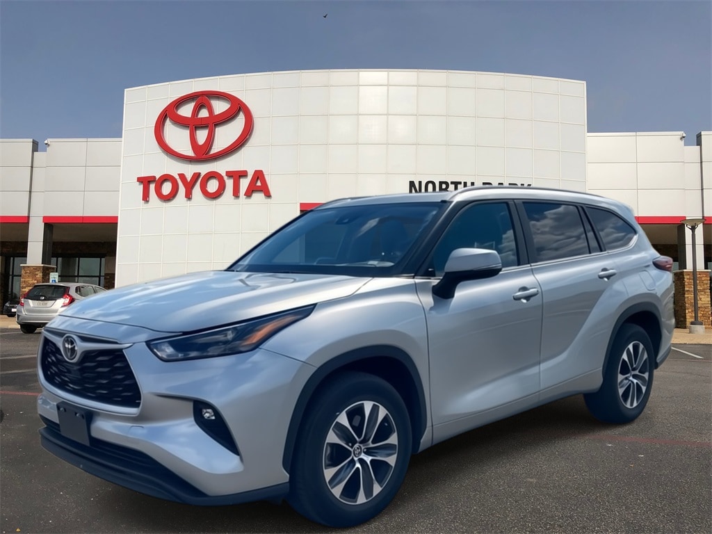 2024 Toyota Highlander SUV  2024 Toyota Highlander SUV