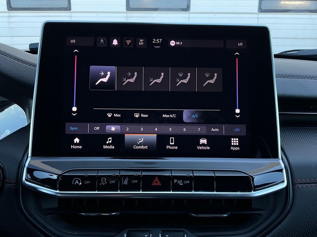 2025 Jeep Compass Trailhawk - Photo 28