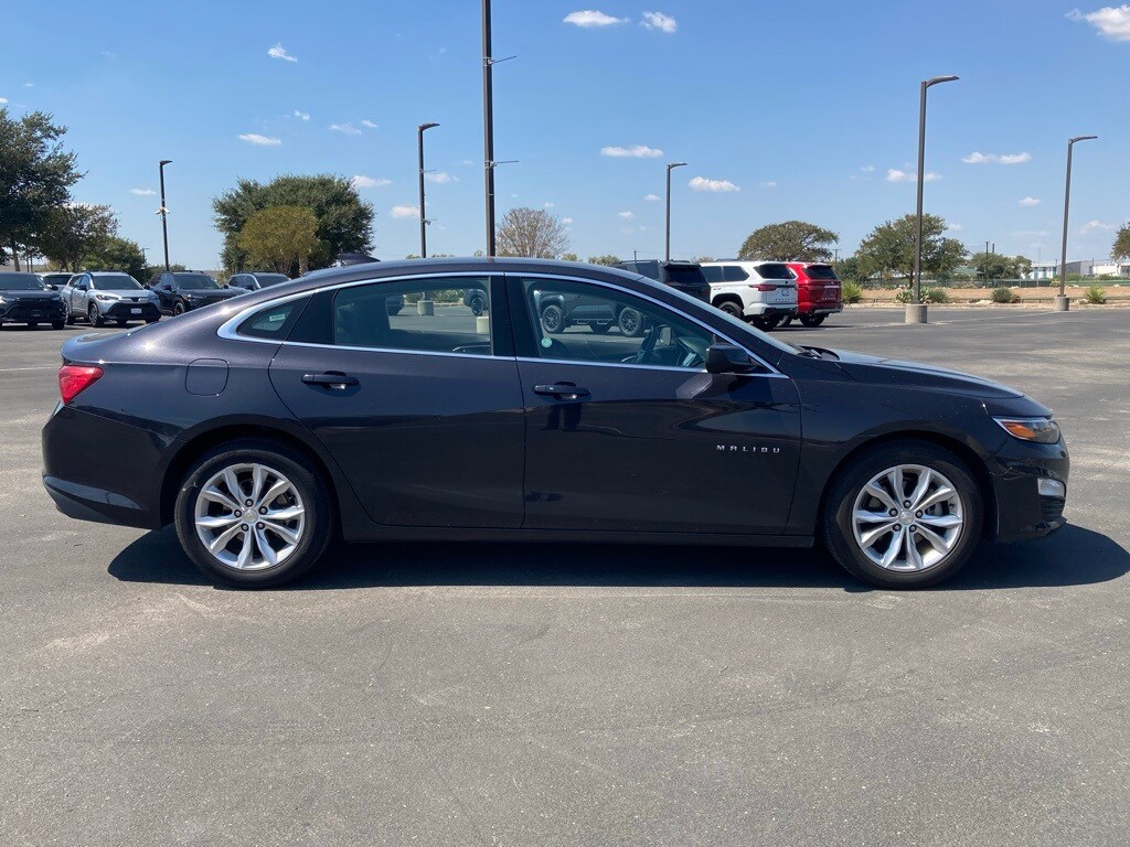 2023 Chevrolet Malibu 1LT photo 4