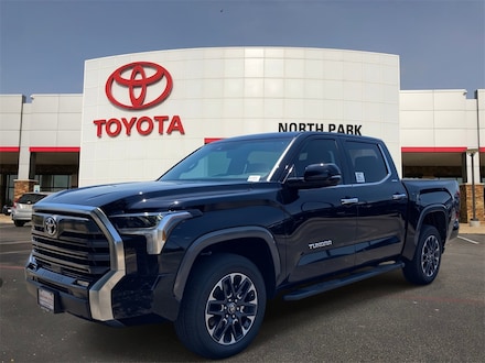 2025 Toyota Tundra Limited Truck CrewMax