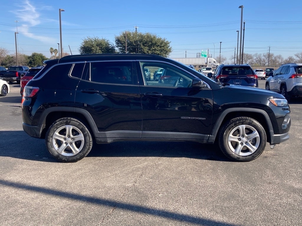 Used 2024 Jeep Compass Latitude SUV