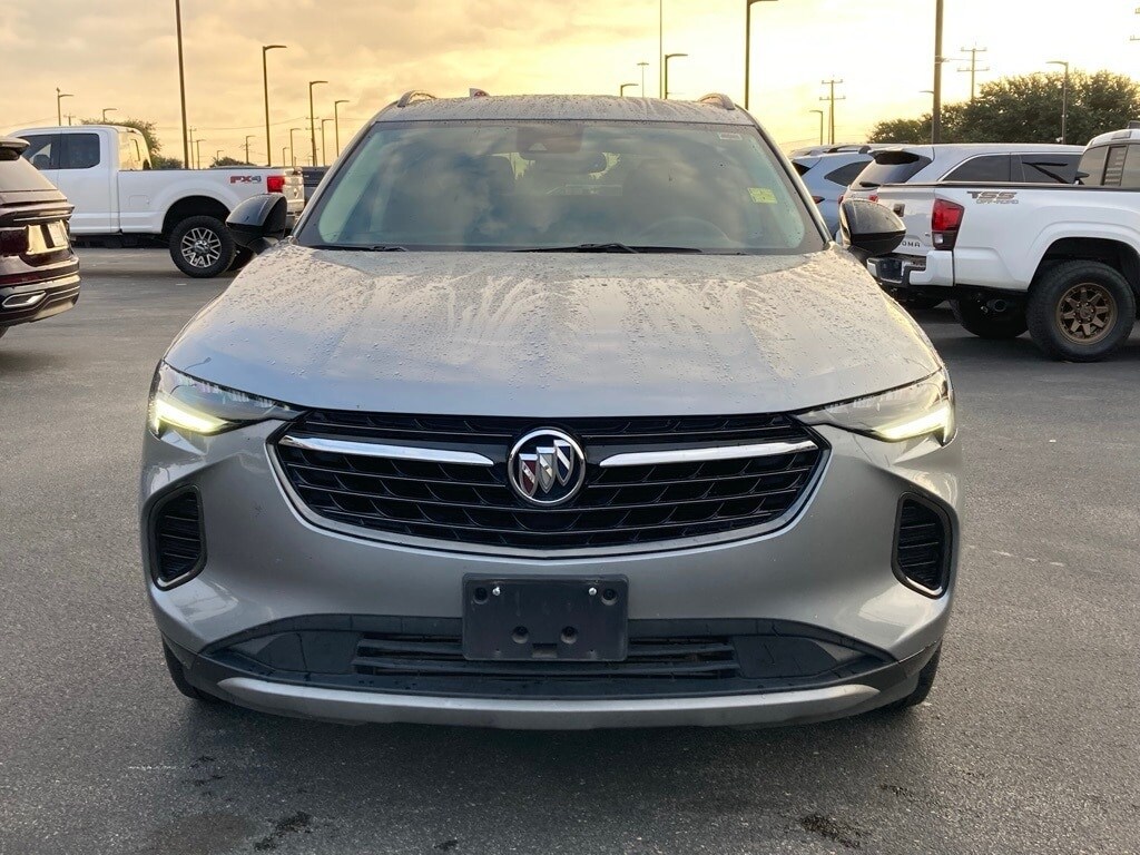 2023 Buick Envision Essence photo 2