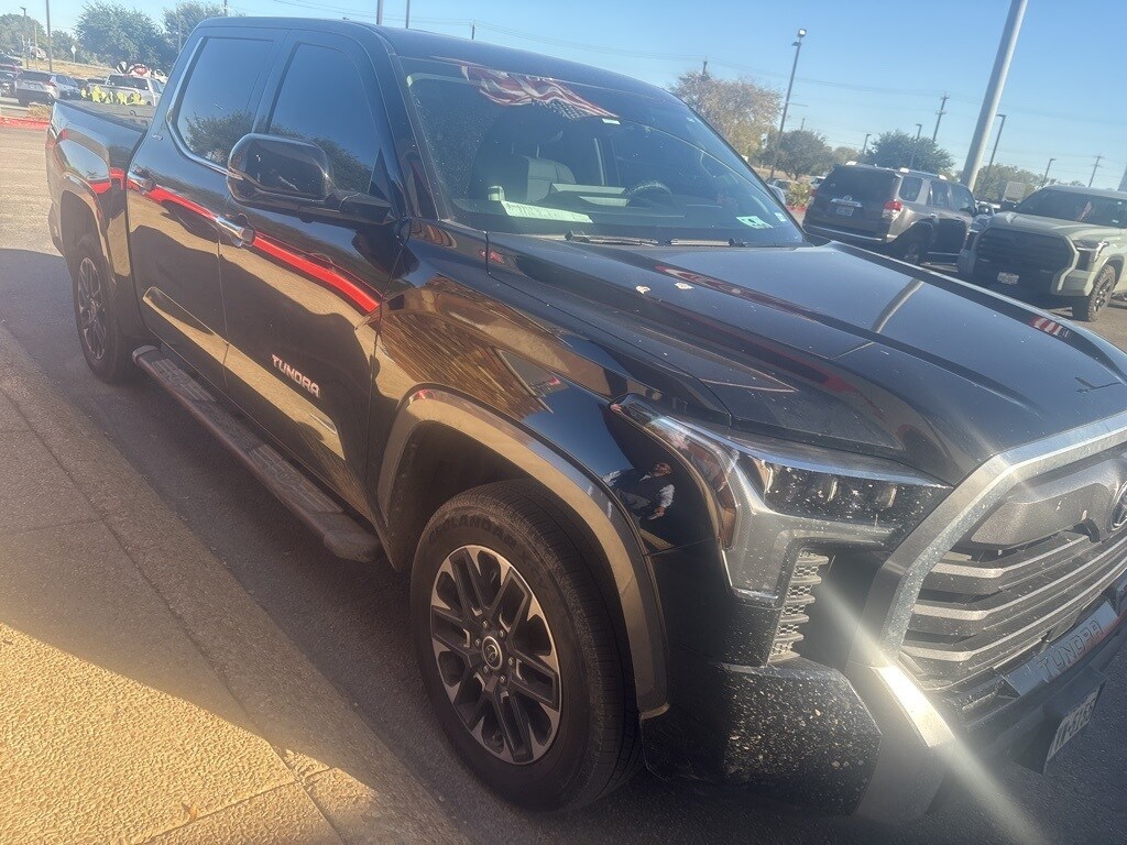 2024 Toyota Tundra Limited photo 2