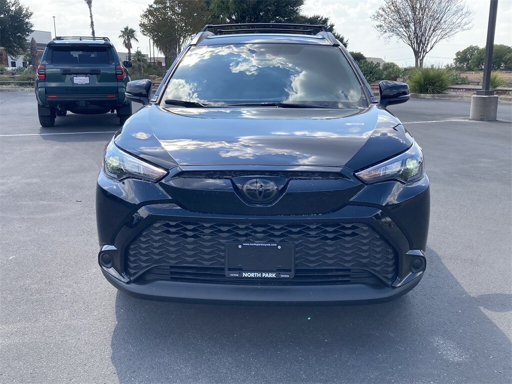 2025 Toyota Corolla Hybrid Nightshade Edition photo 2